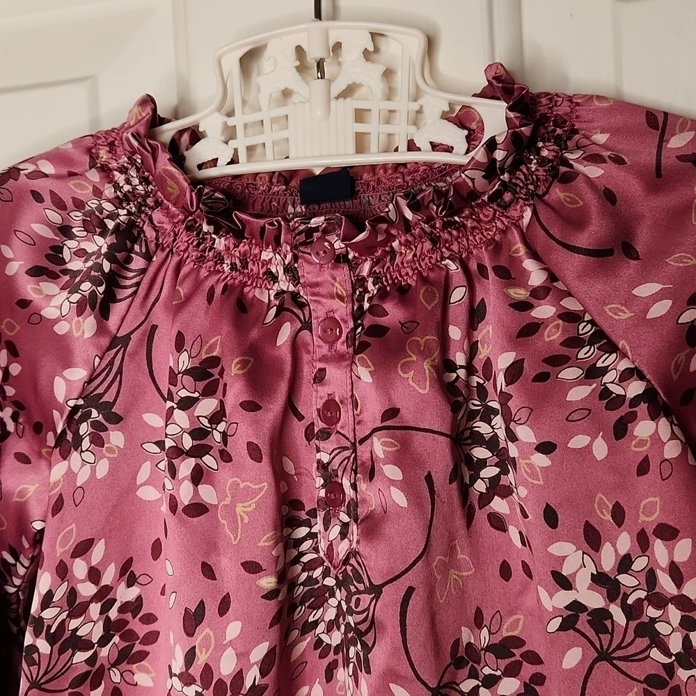 Baby Gap Mauve Floral Shirred Neck Top Size 3T